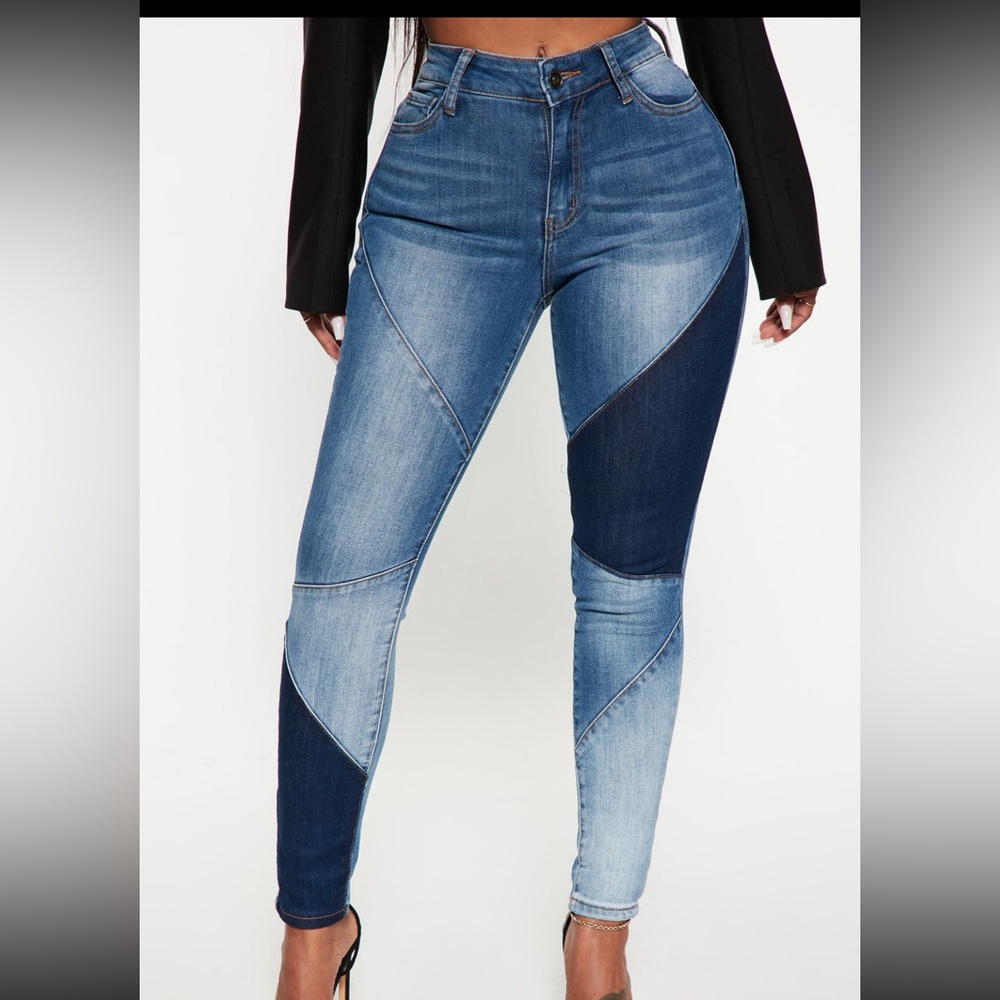 Fashion Nova Stay in line mid rise skinny jeans